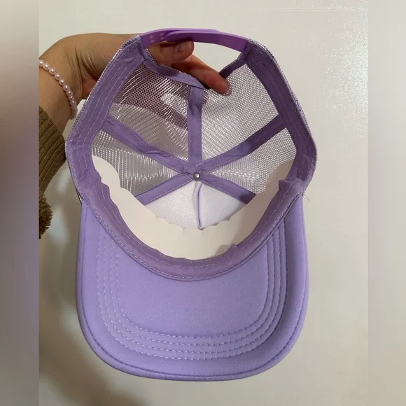 SMILEY Face Lavender Adjustable Snapback Trucker Hat NWT - Picture 4 of 7